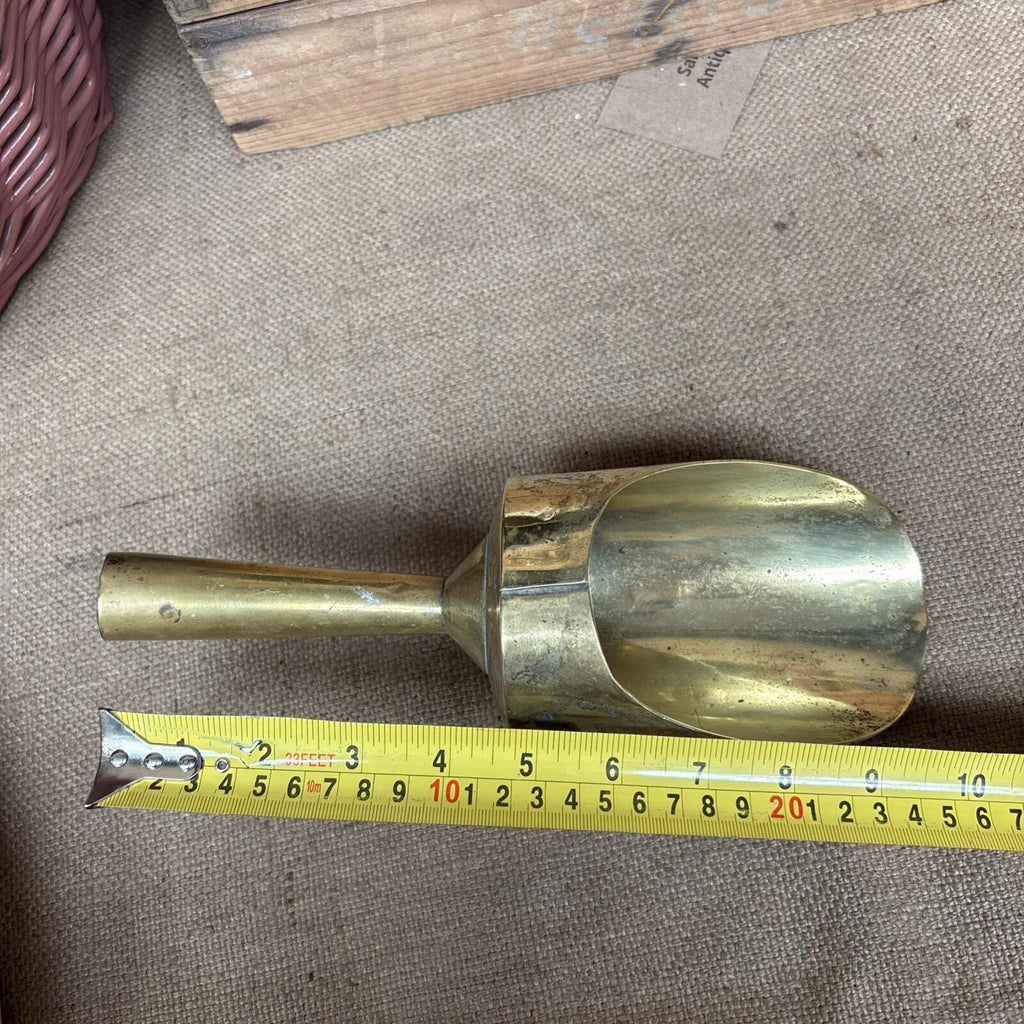 Antique Brass Scoop - Farmhouse - Kitchenalia - Cottage - Flour