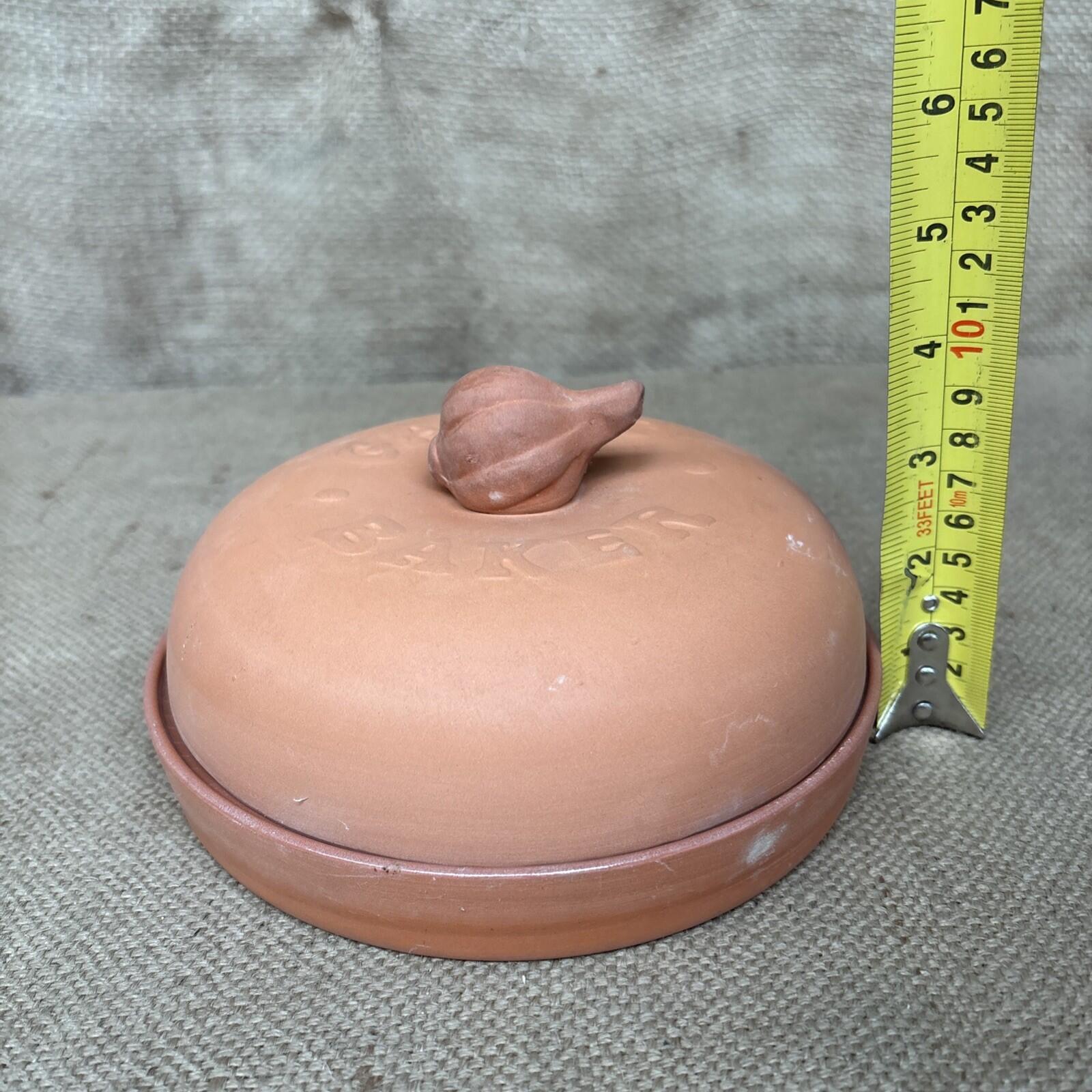 Terracotta Garlic Baker - Farmhouse Kitchen - Storage