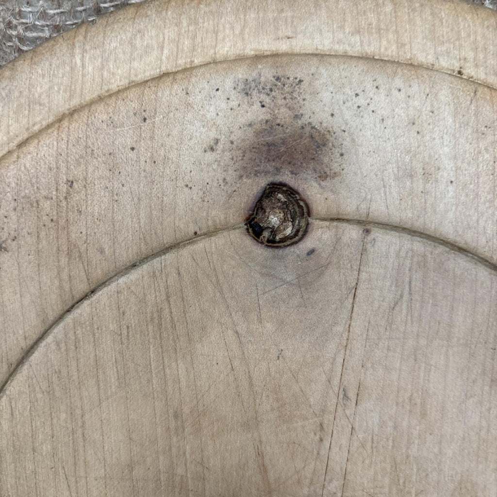 Vintage Round Bread Board - Worn - Kitchenalia - Farmhouse - Cottage