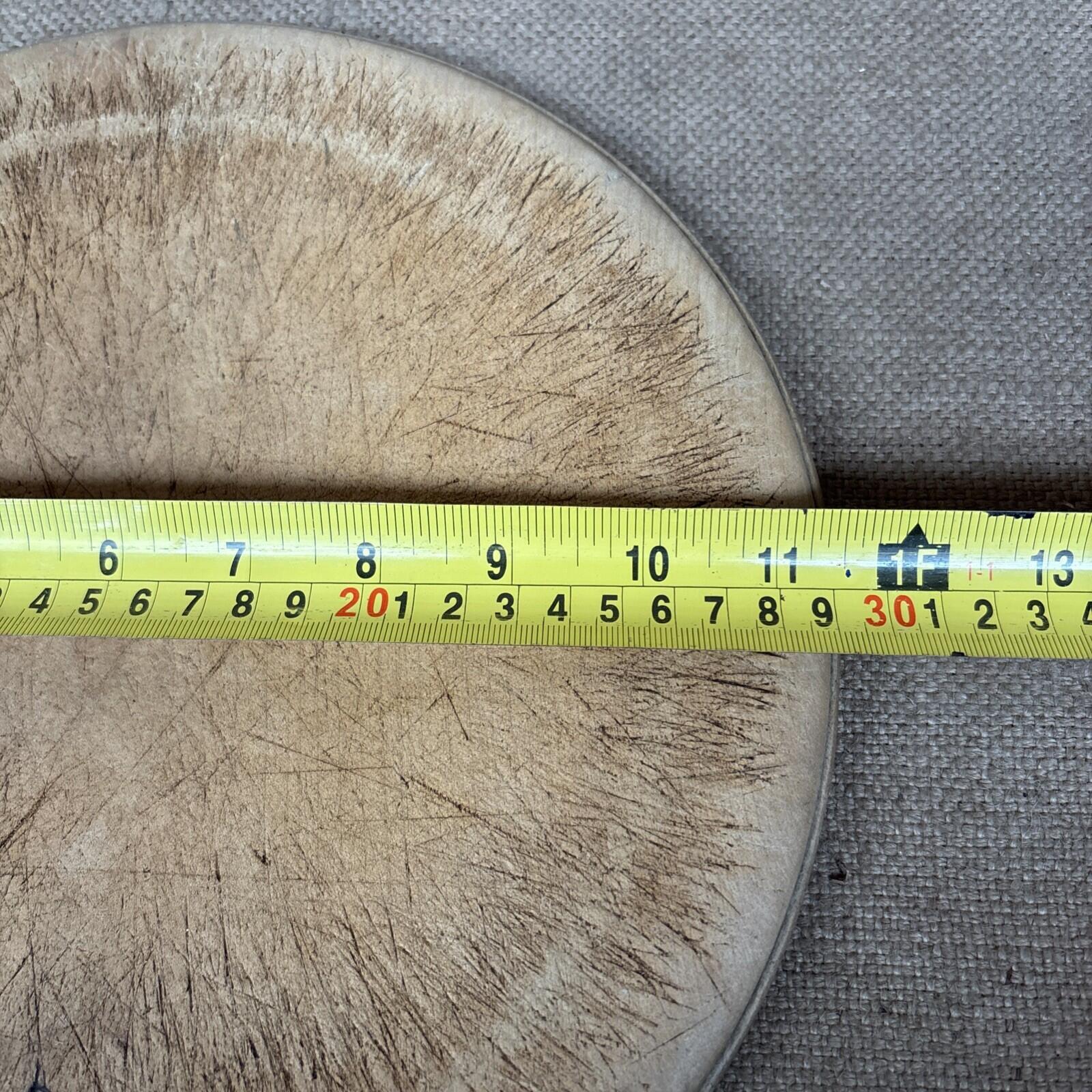 Vintage Round Bread Board - Worn - Kitchenalia - Farmhouse - Cottage