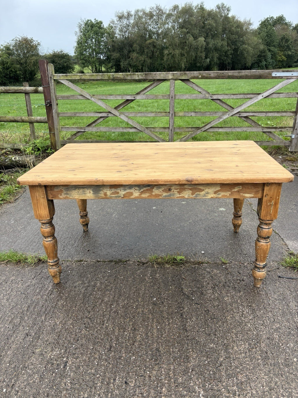 Pine Kitchen Table With Worn Painted Base - Farmhouse- Cottage 5ft