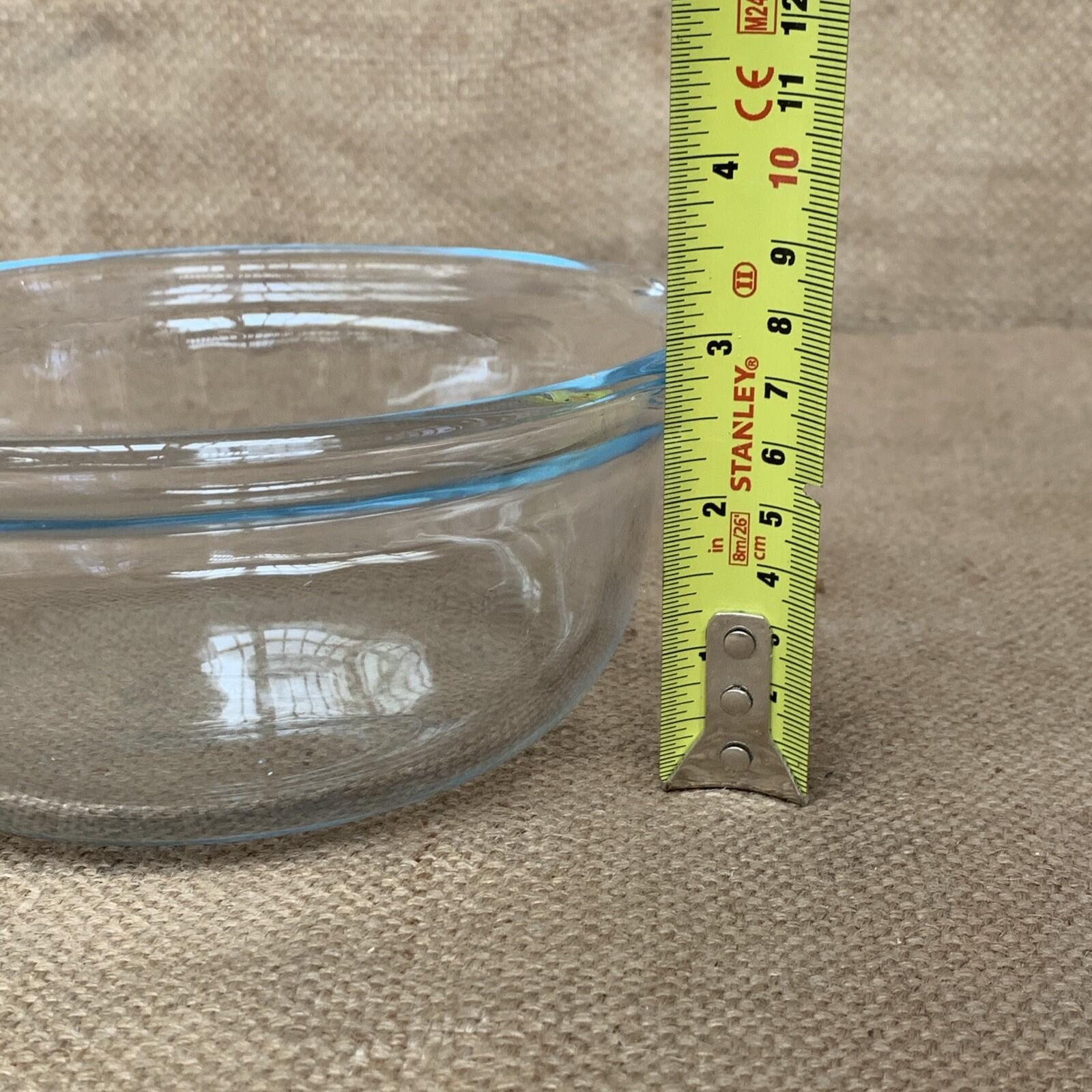 Pyrex Casserole Dish - Vintage - Farmhouse - Cottage