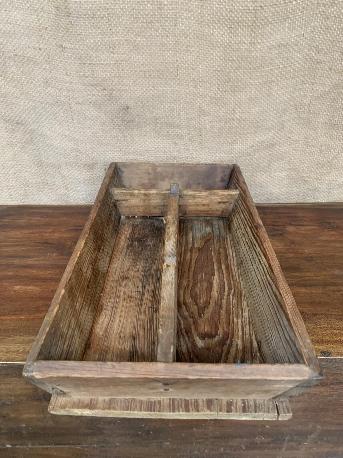 Vintage Pine Cutlery / Knife box / Butlers Tray - Kitchenalia - Farmhouse - Caddy