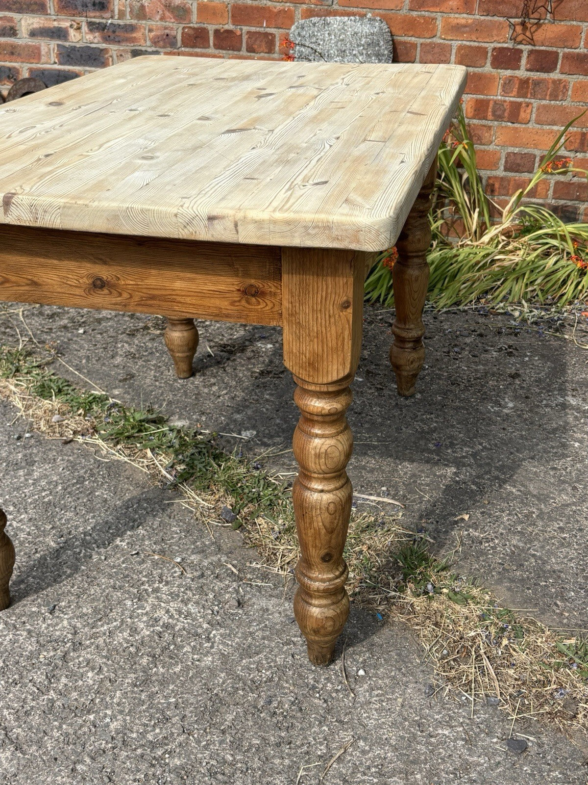 Vintage Pine Farmhouse Table - Scrub Top - Cottage - Kitchen Table
