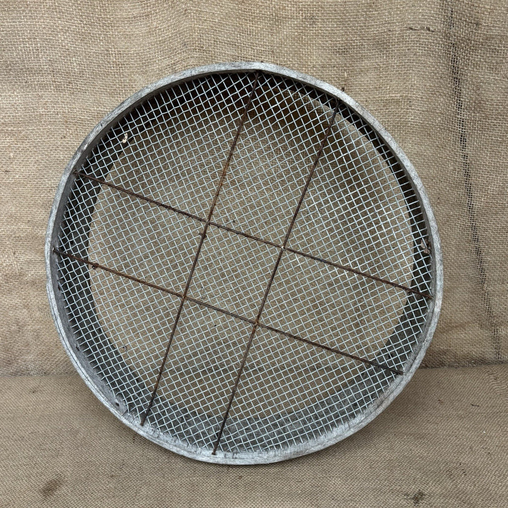 Vintage Garden Sieve / Riddle - Farmhouse - Cottage