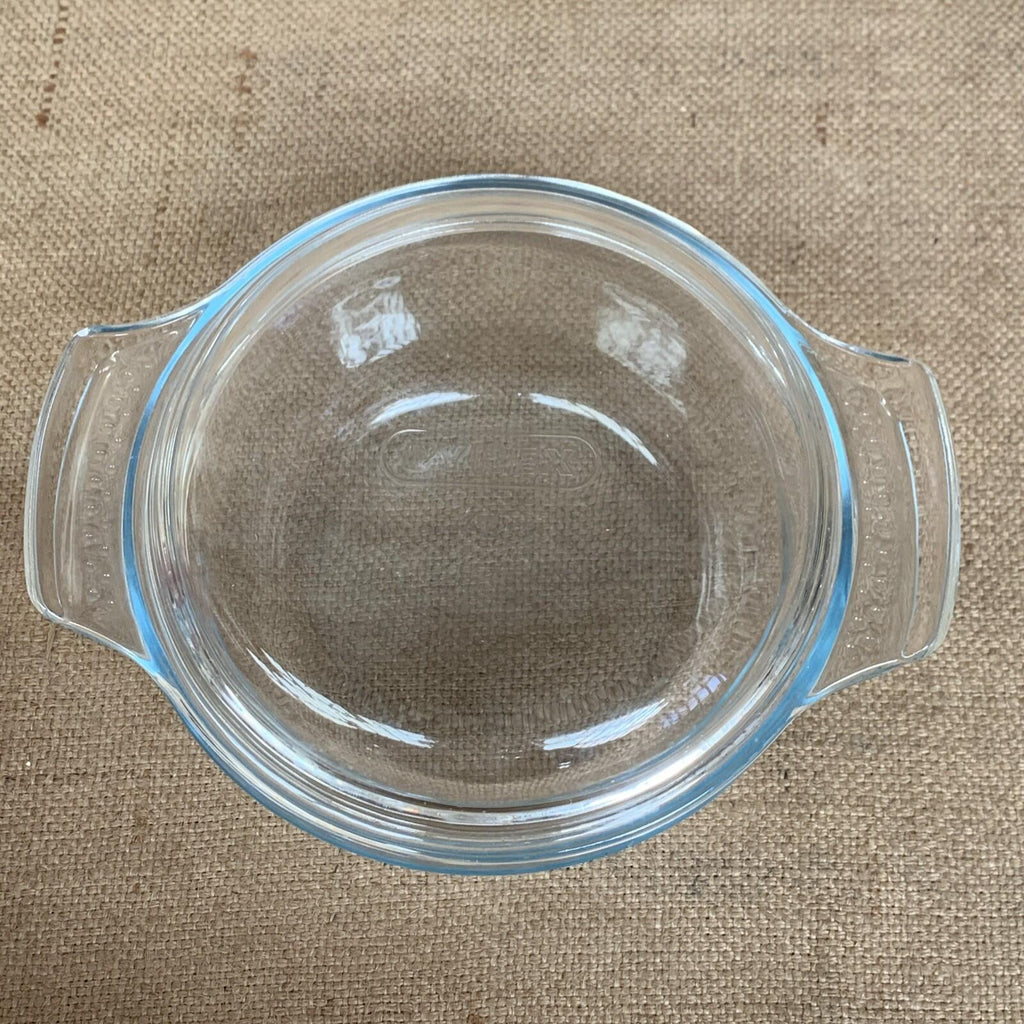 Pyrex Casserole Dish - Vintage - Farmhouse - Cottage