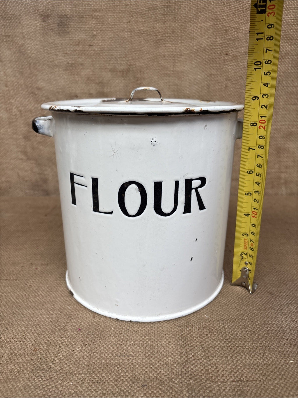 Vintage Enamel Flour Bin / Storage / Farmhouse / Cottage Kitchen / Wartime