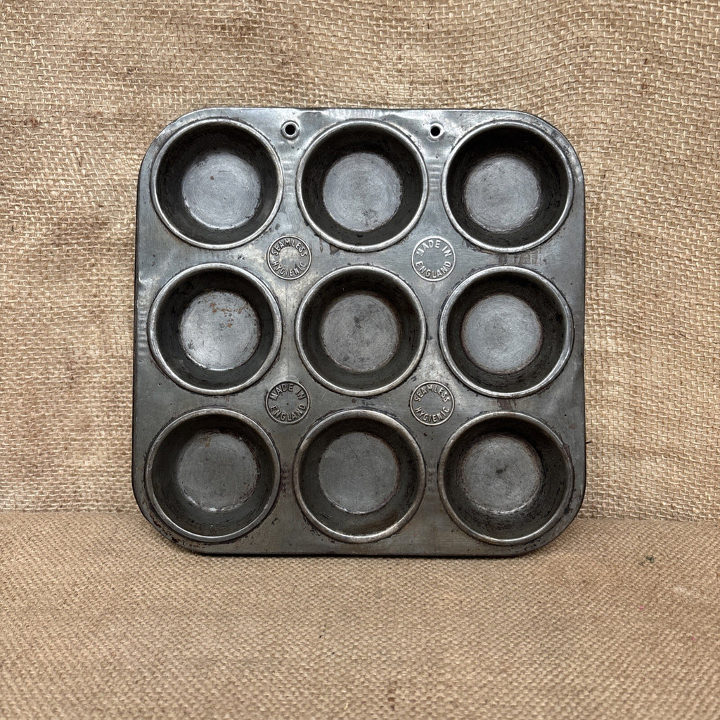 Vintage Seamless Hygienic Metal Baking Tin - Cake - Muffin - Tart - Kitchenalia