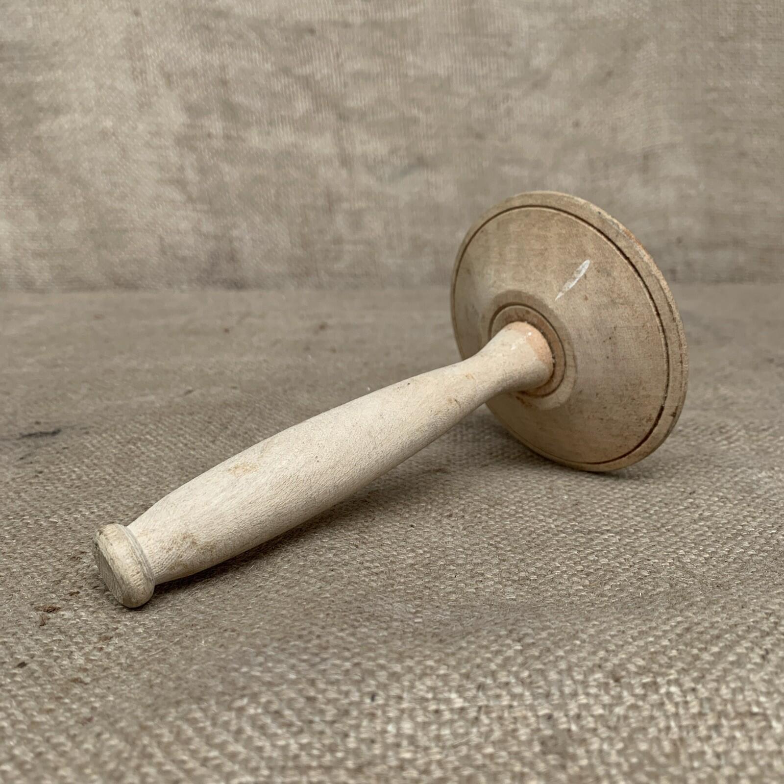 Wooden Vegetable Masher / Kitchenalia - Farmhouse - Cottage - Vintage