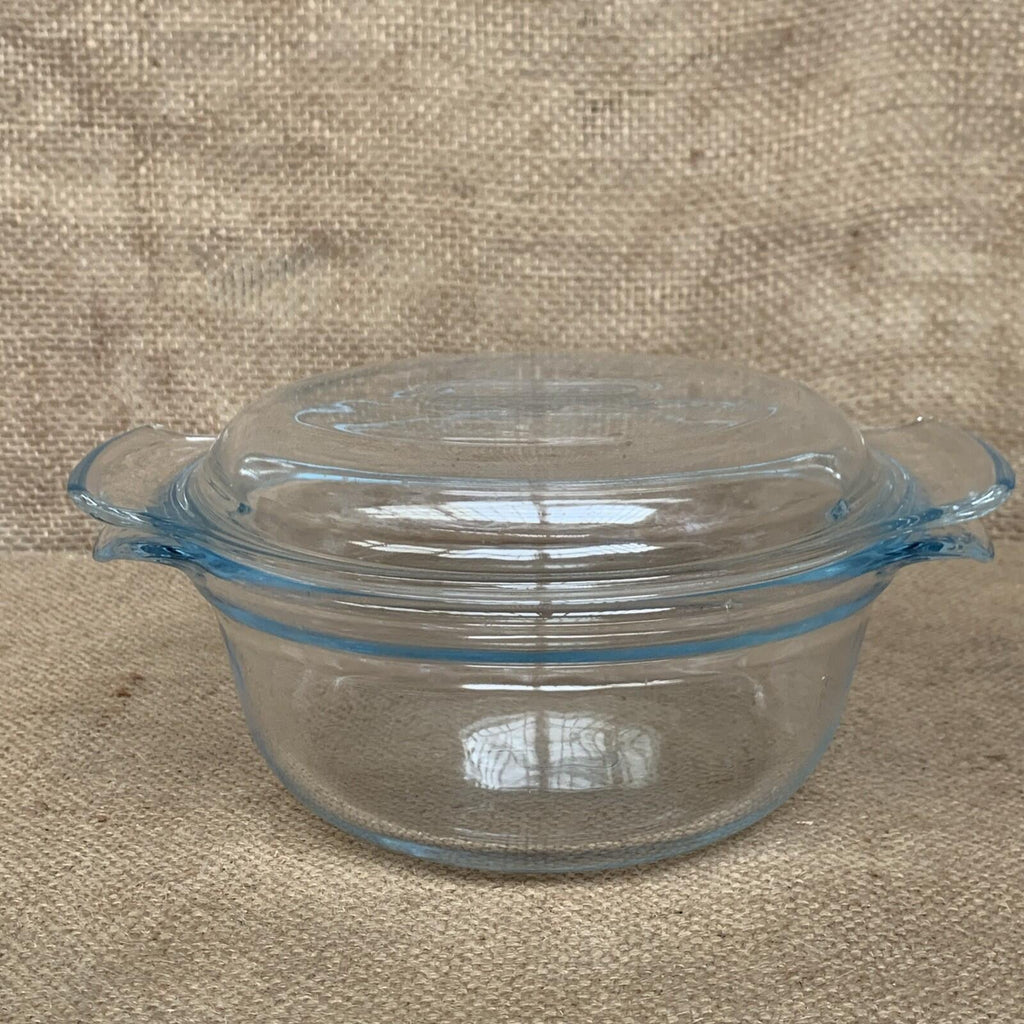 Pyrex Casserole Dish - Vintage - Farmhouse - Cottage