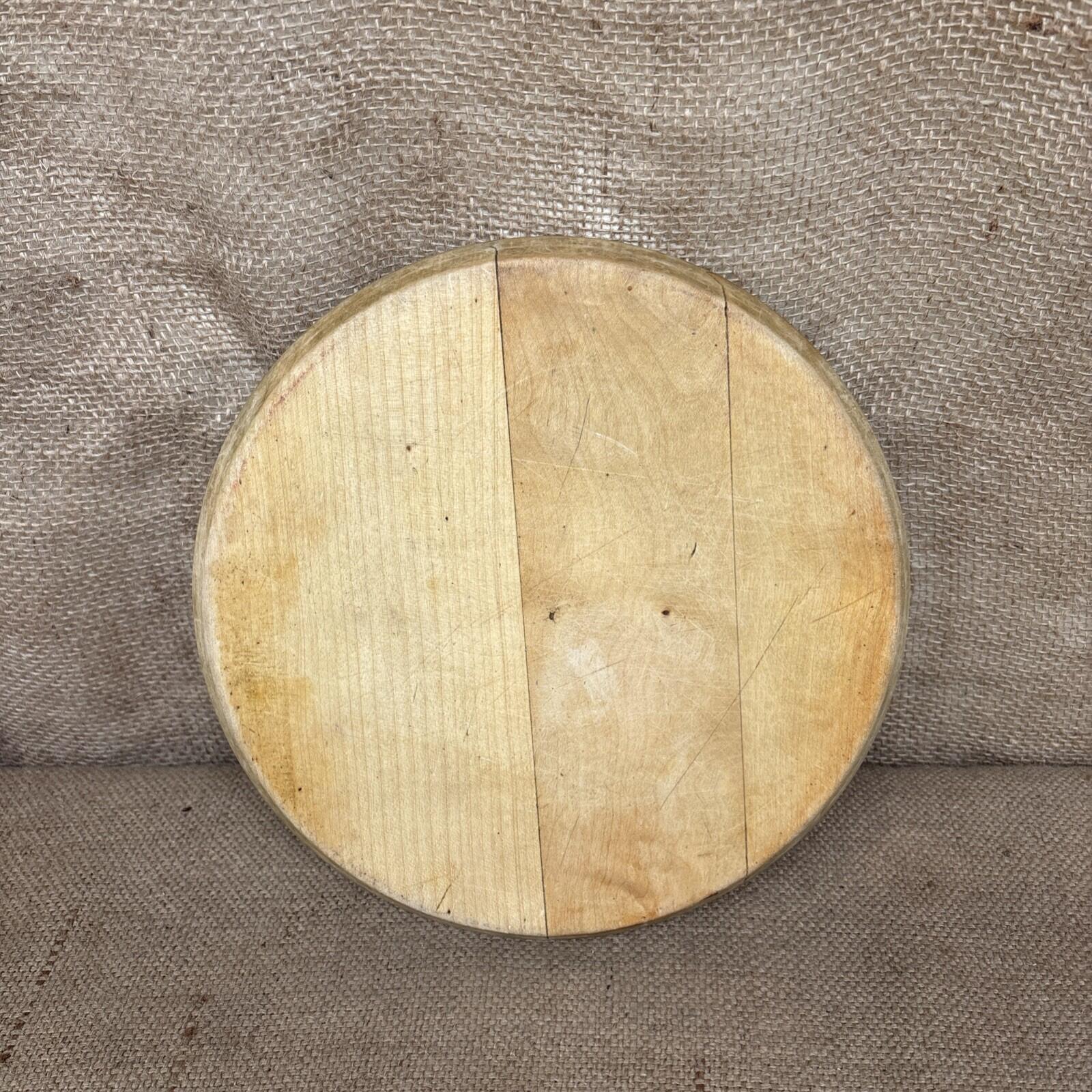Vintage Carved Bread Board - Round Wooden - Farmhouse - Cottage - Kitchenalia