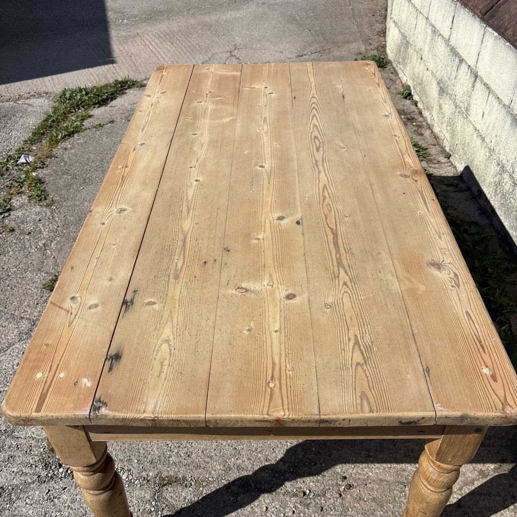 Vintage Pine Kitchen Table - Farmhouse Kitchen - Sits 8 - Cottage