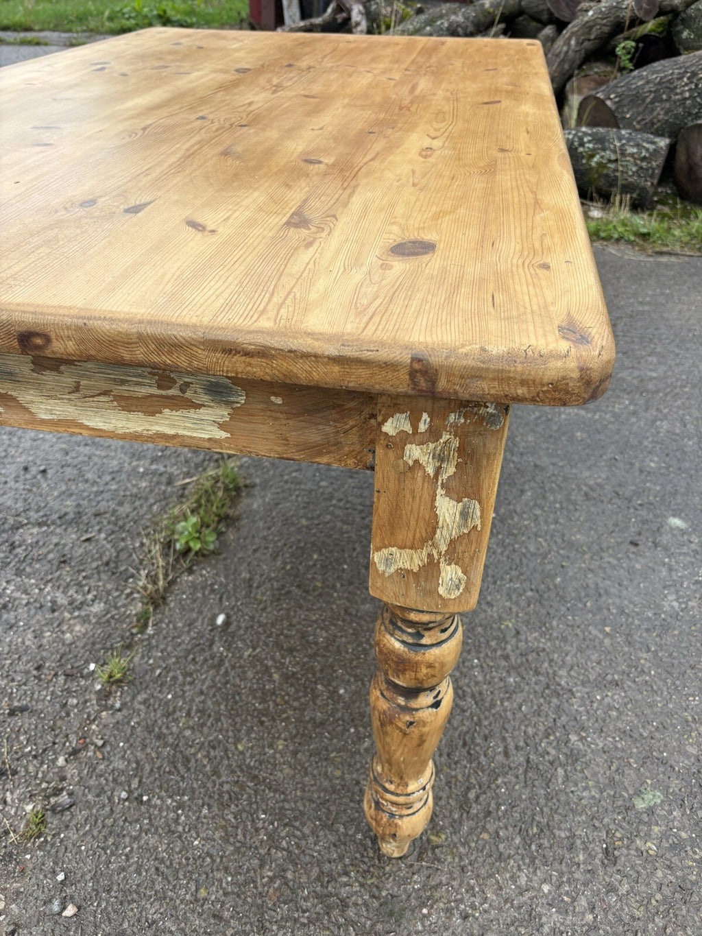 Pine Kitchen Table With Worn Painted Base - Farmhouse- Cottage 5ft