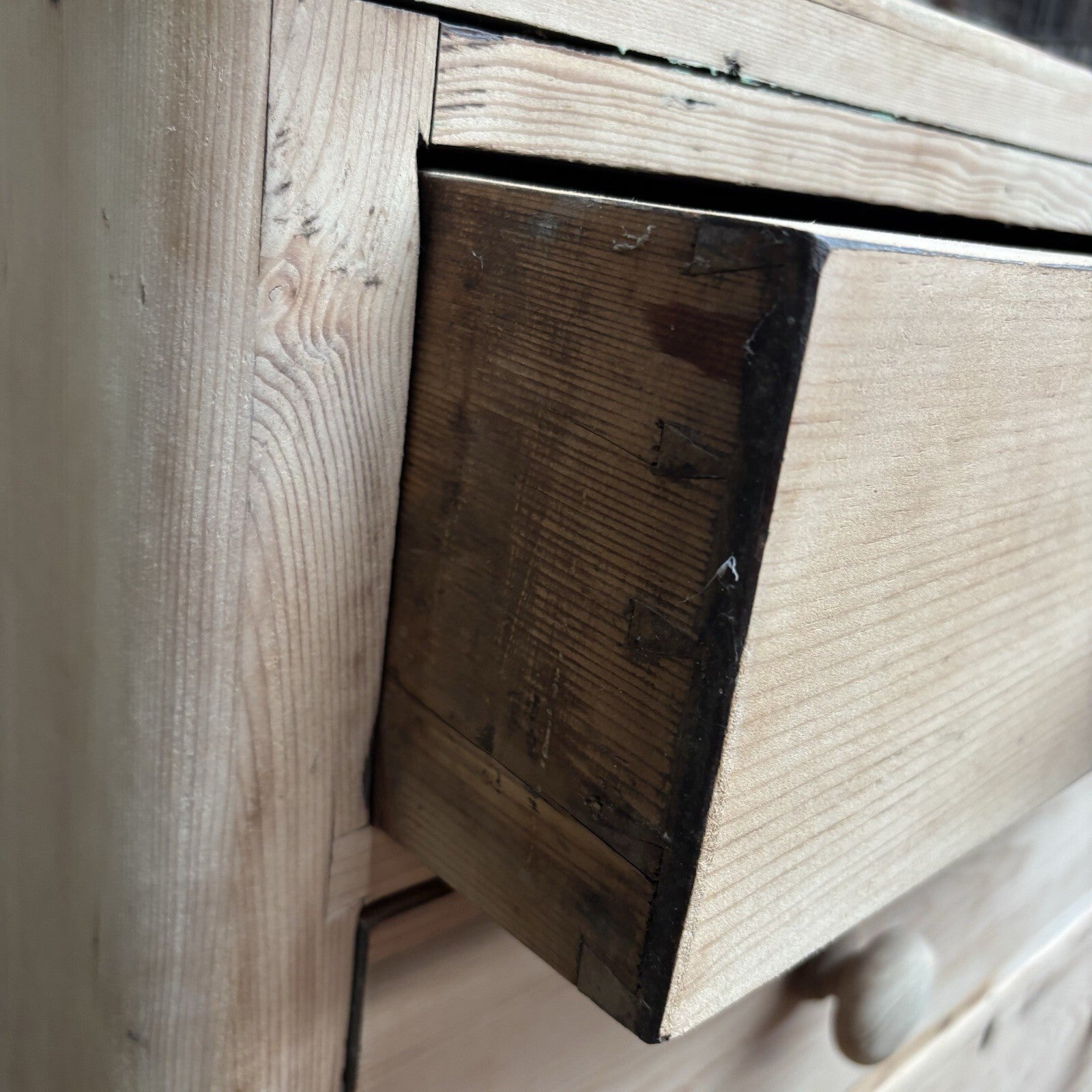 Pine Chest Of Drawers - Victorian - Antique - Cottage