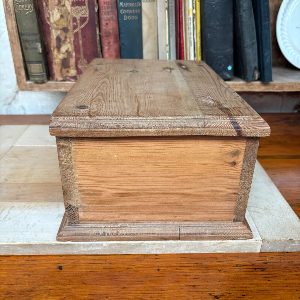 Vintage Pine Box - Farmhouse - Cottage - Storage