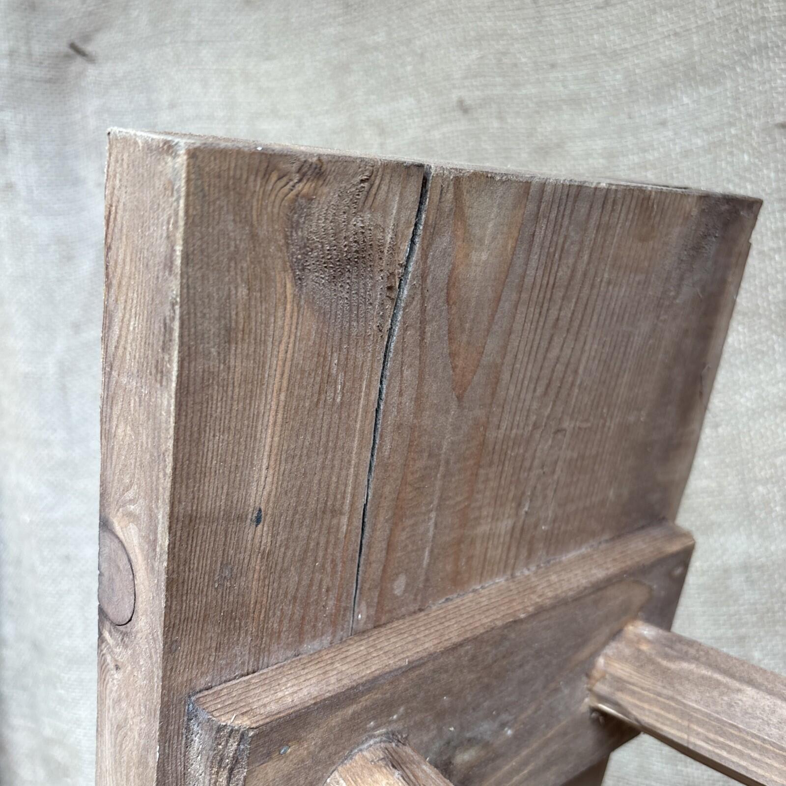 Rustic Pine Bench - Farmhouse - Cottage - Stool