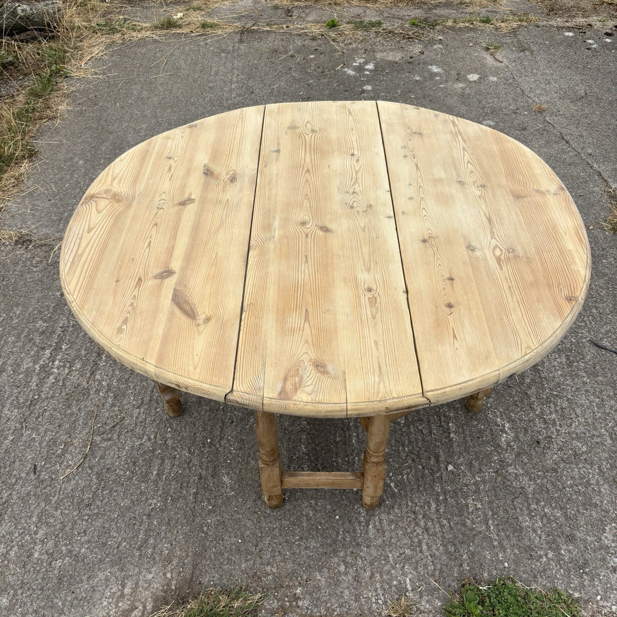Pine Drop Leaf / Gate Leg Table - Vintage - Farmhouse  - Cottage