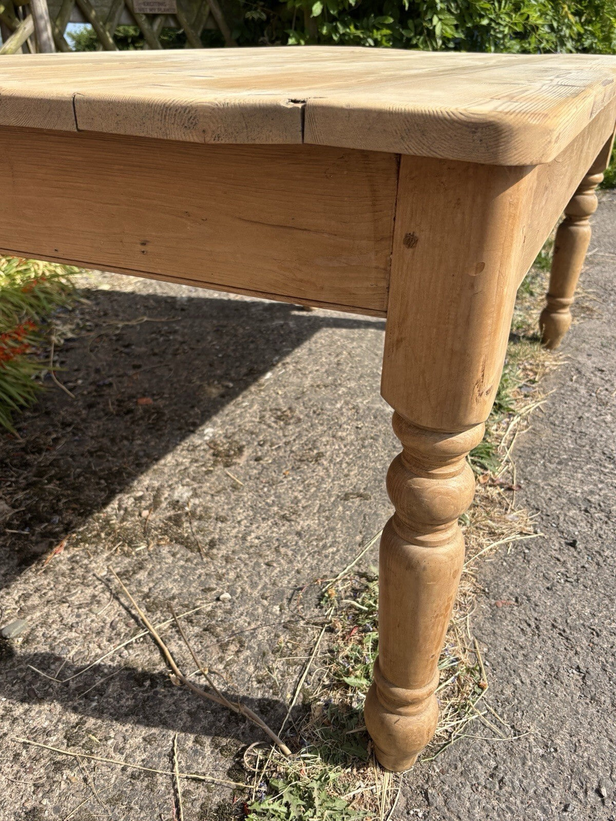 Vintage Pine Kitchen Table - Farmhouse Kitchen - Sits 8 - Cottage