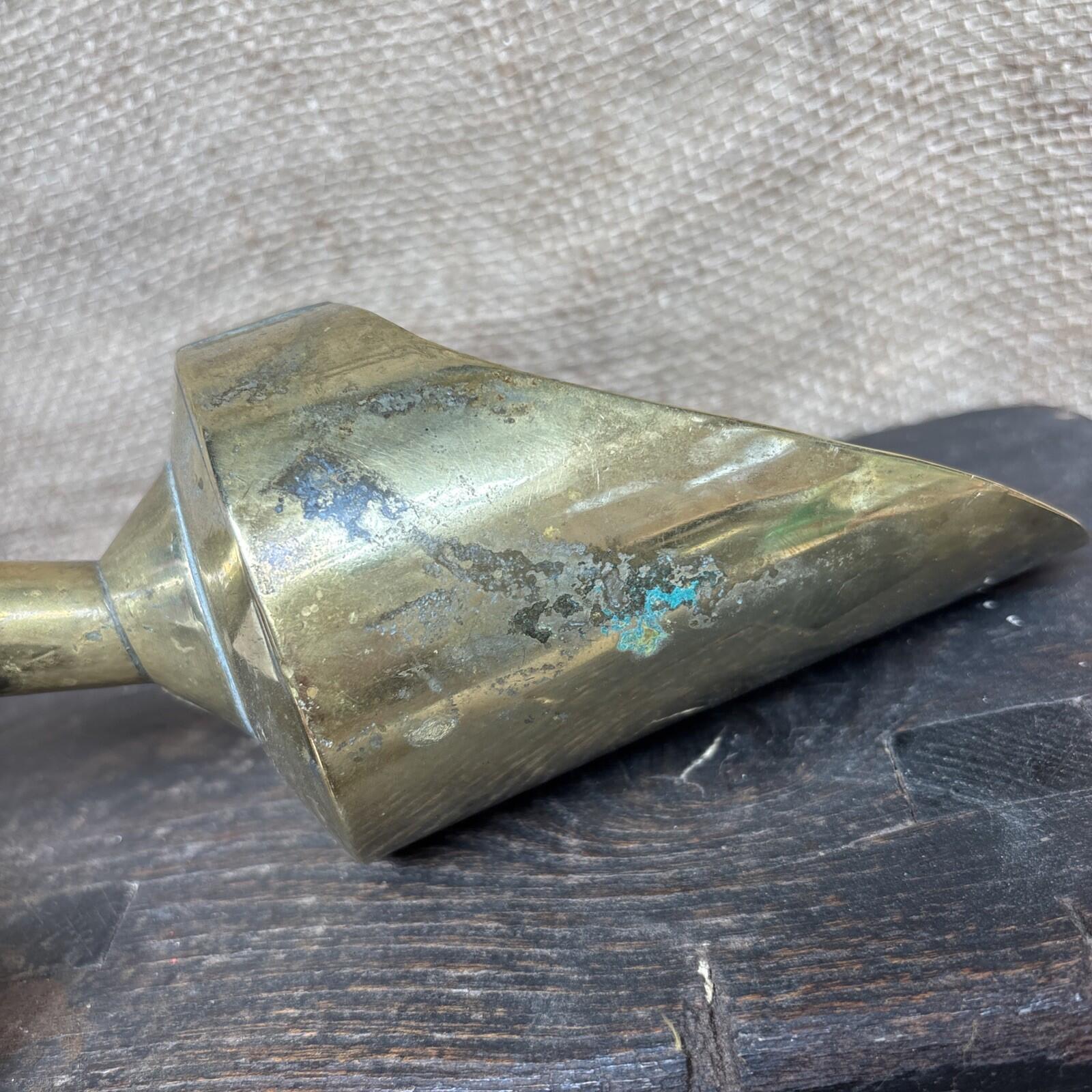 Antique Brass Scoop - Farmhouse - Kitchenalia - Cottage - Flour