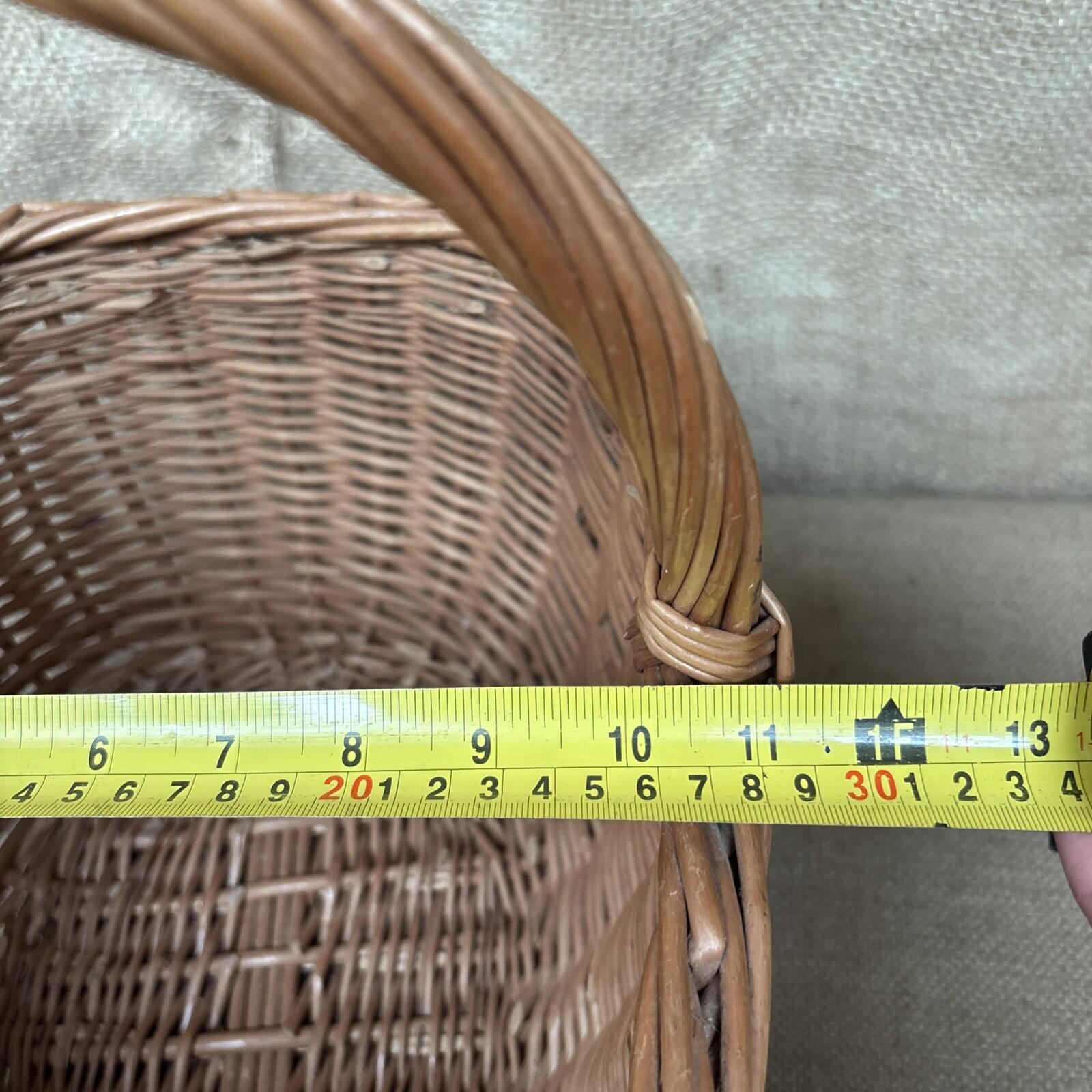 Vintage Wicker Shopping Basket - Farmhouse - Cottage - 1940's