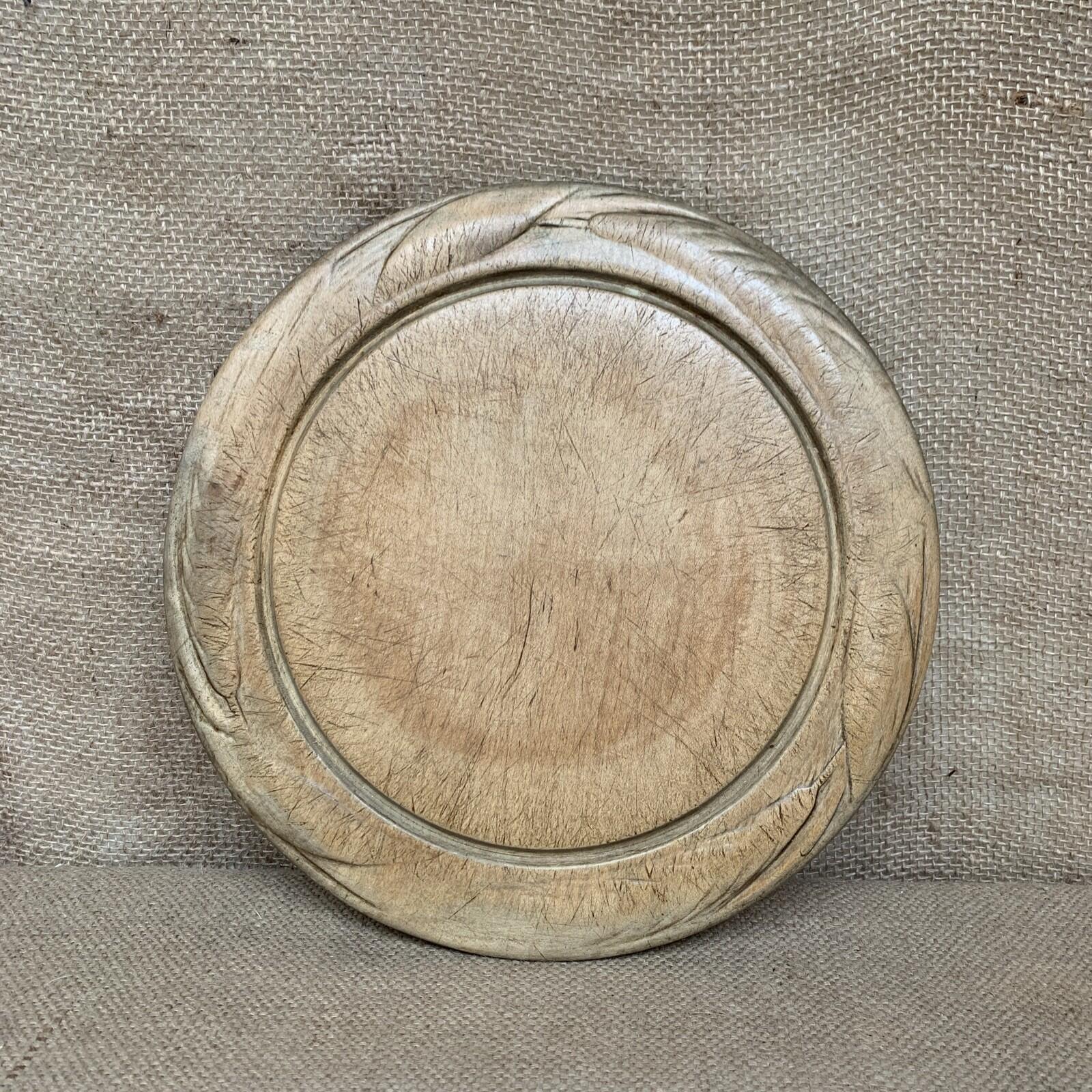 Antique Carved Round Bread Board - English Kitchenalia - Farmhouse - Cottage