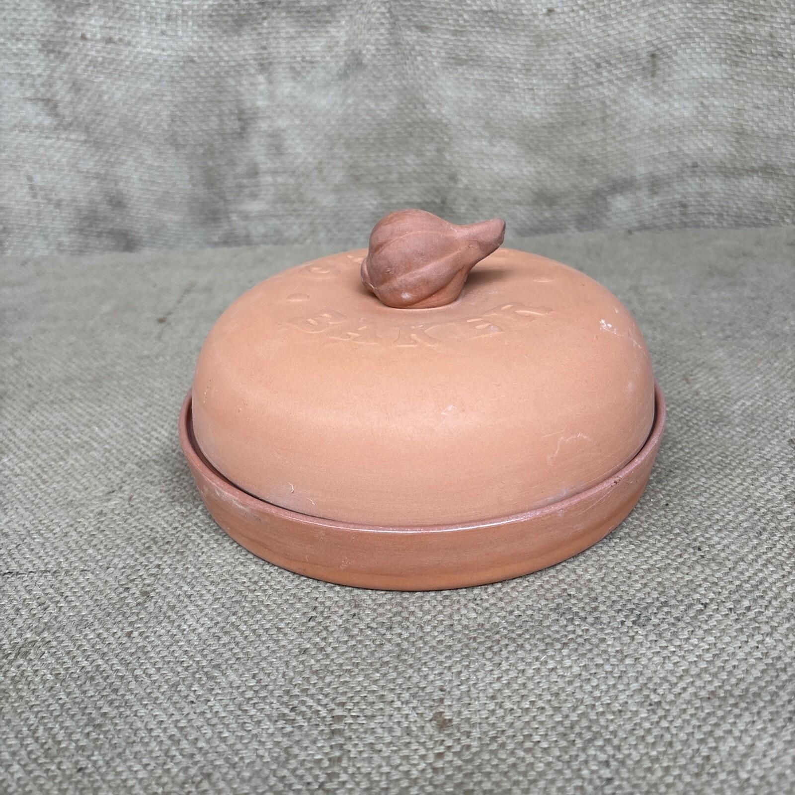 Terracotta Garlic Baker - Farmhouse Kitchen - Storage