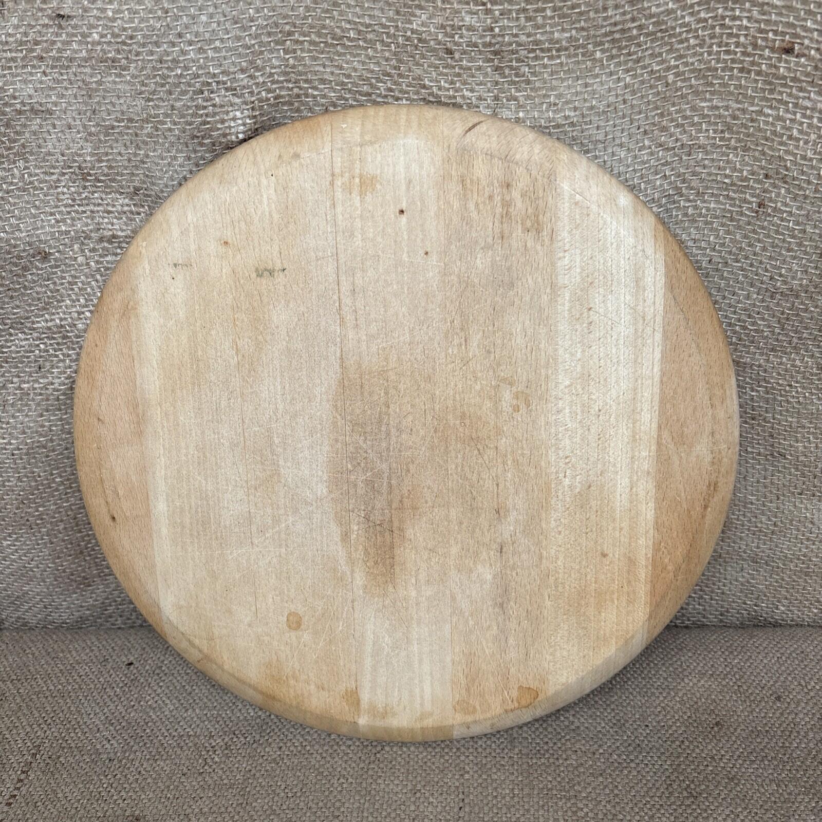 Vintage Round Wooden Bread Board - Farmhouse - Cottage - Kitchenalia
