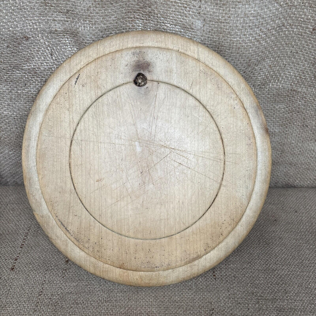 Vintage Round Bread Board - Worn - Kitchenalia - Farmhouse - Cottage
