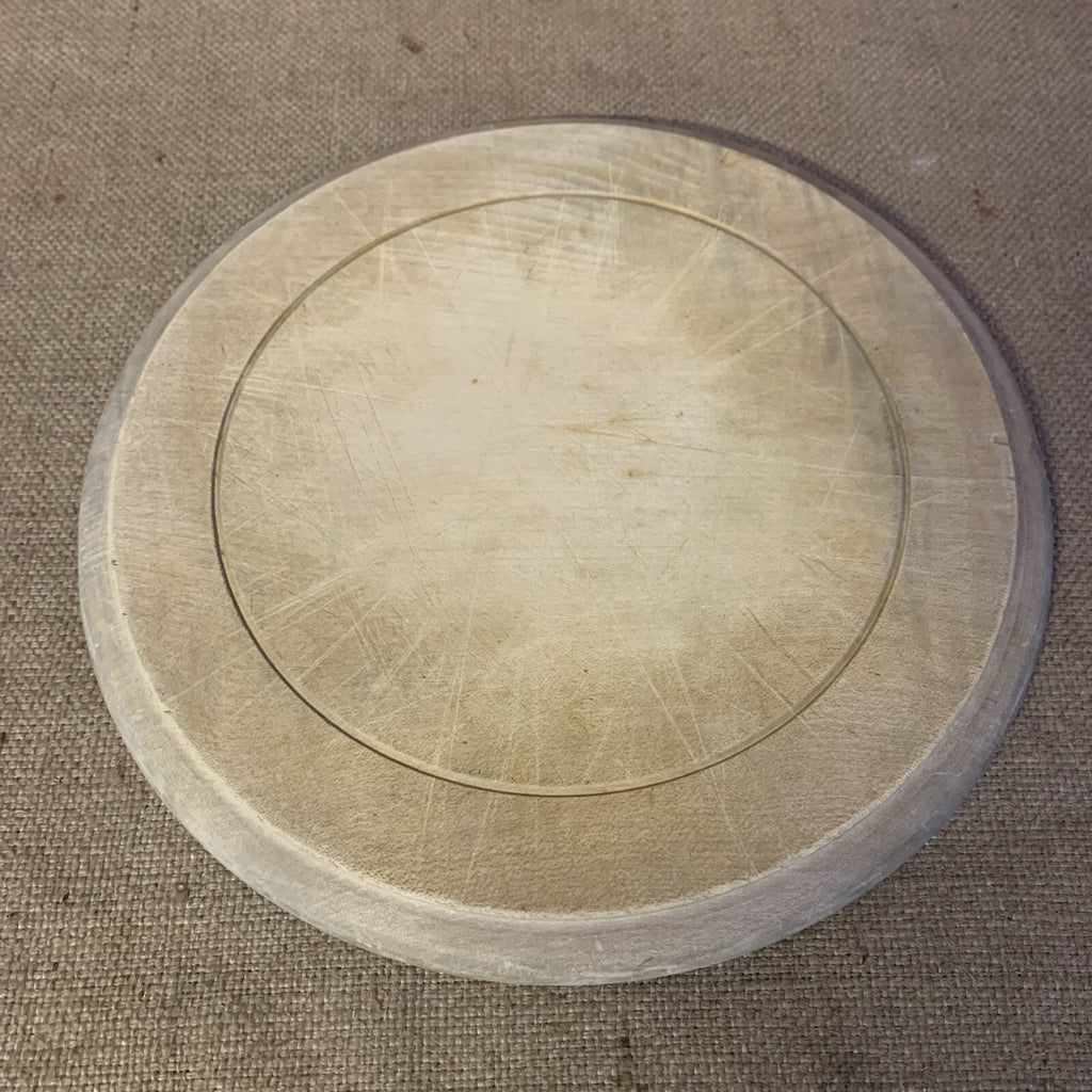 Bread Board Carved Round - Kitchenalia - Cottage - - English - Vintage - Usable