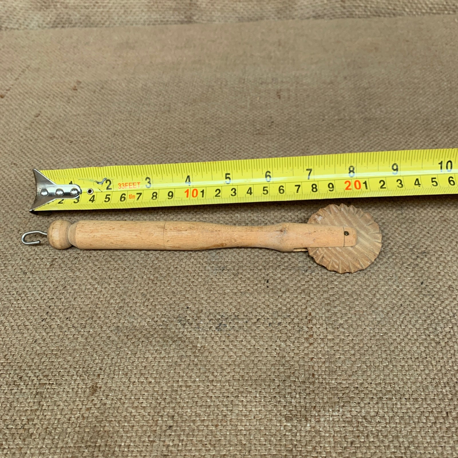 Vintage Wooden Handled Pastry Dough Pie Crust Crimper