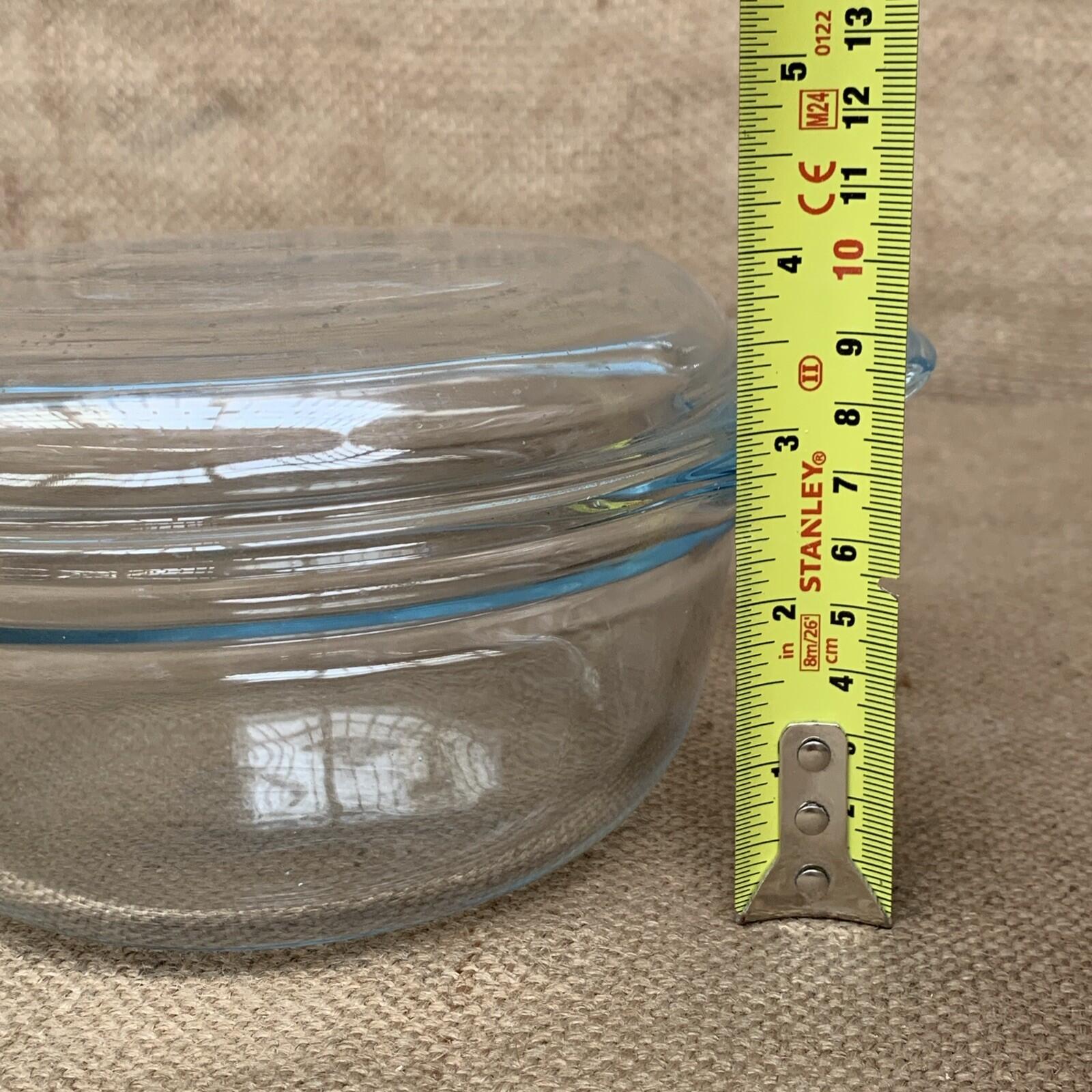 Pyrex Casserole Dish - Vintage - Farmhouse - Cottage