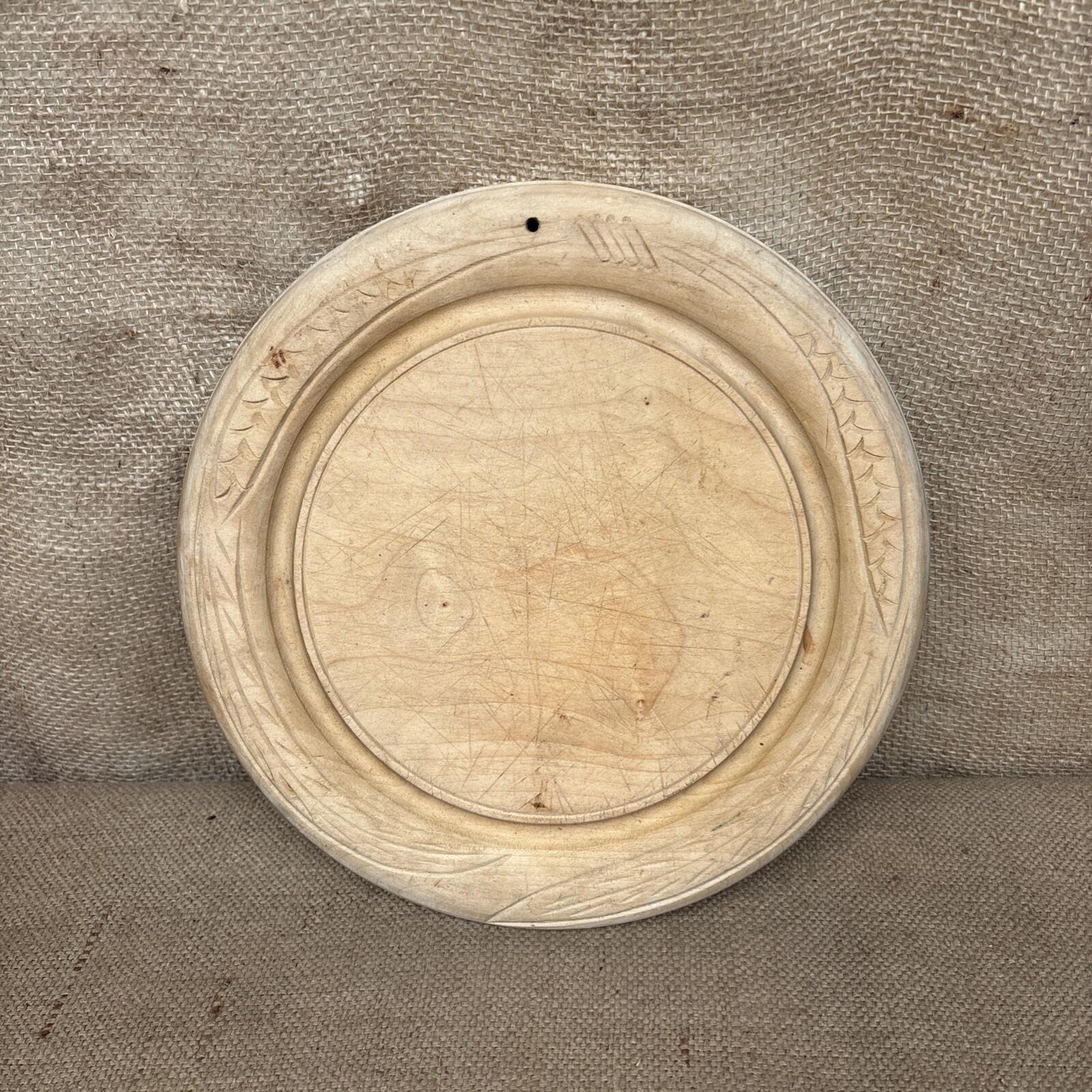 Vintage Carved Wheat Bread Board - Kitchenalia - Farmhouse Kitchen - Cottage