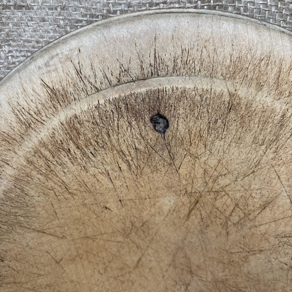 Vintage Round Bread Board - Worn - Kitchenalia - Farmhouse - Cottage