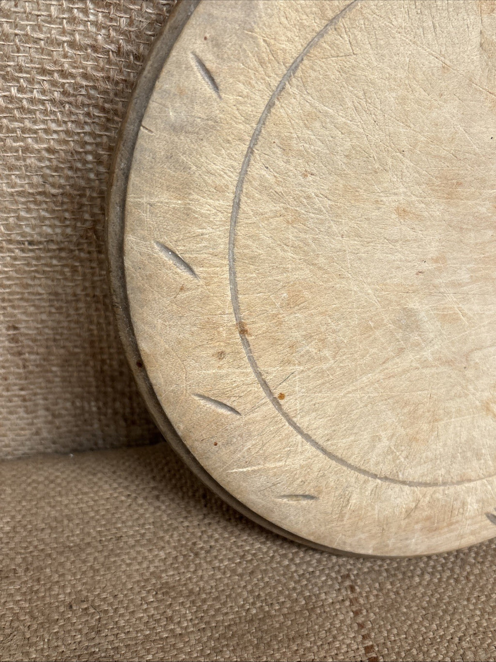 Vintage Carved Round Bread Board - English Kitchenalia - Farmhouse