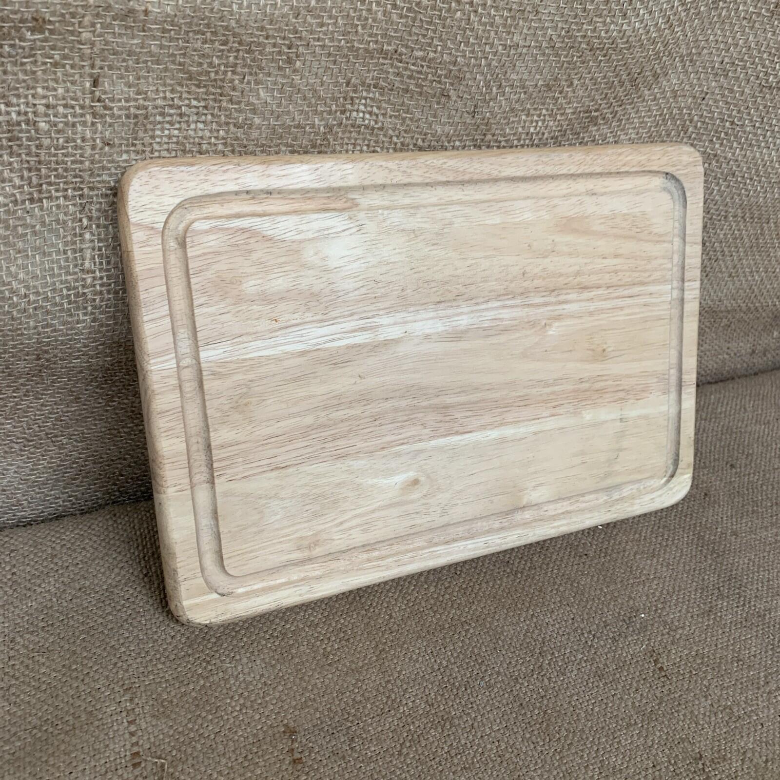 Small Chopping Board - Wooden - Apollo Hevewood - Farmhouse - Cottage
