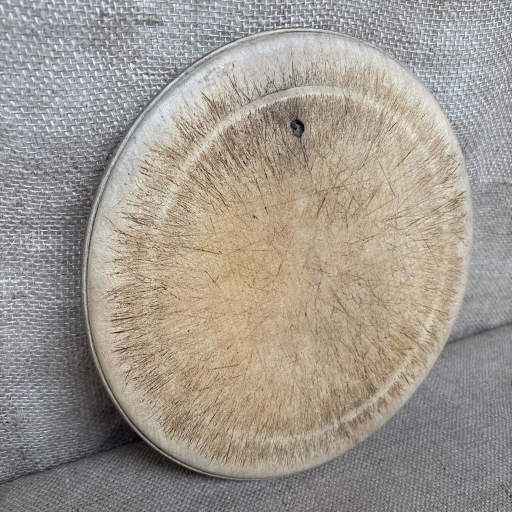 Vintage Round Bread Board - Worn - Kitchenalia - Farmhouse - Cottage
