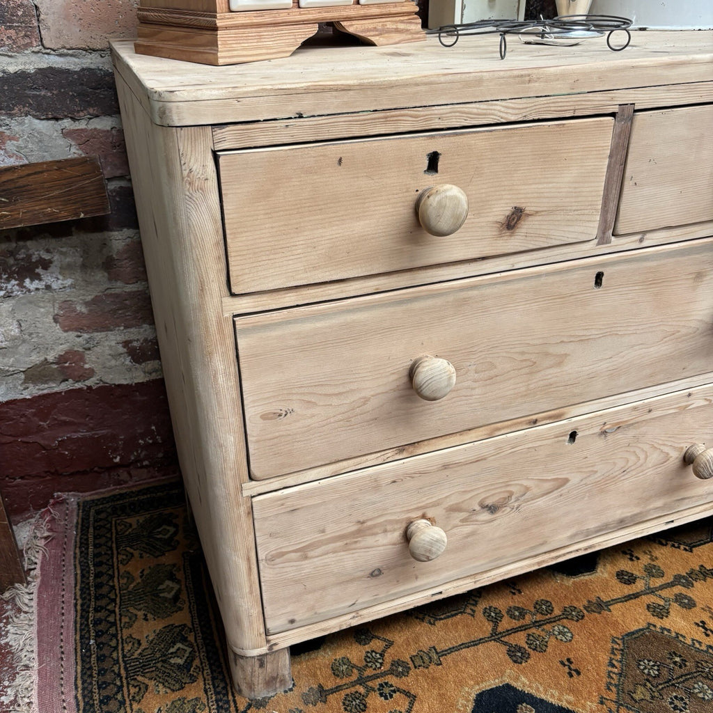 Pine Chest Of Drawers - Victorian - Antique - Cottage