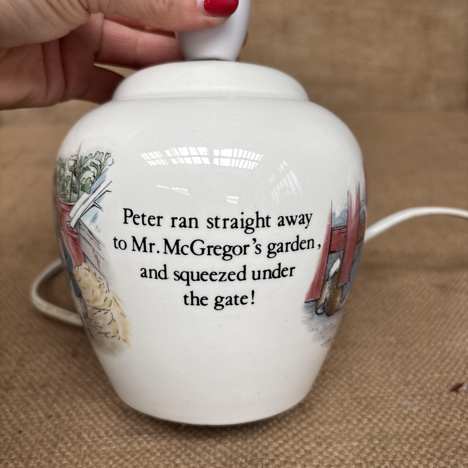 Vintage Wedgwood Beatrix Potter Peter Rabbit Lamp Base / Table Lamp - Working