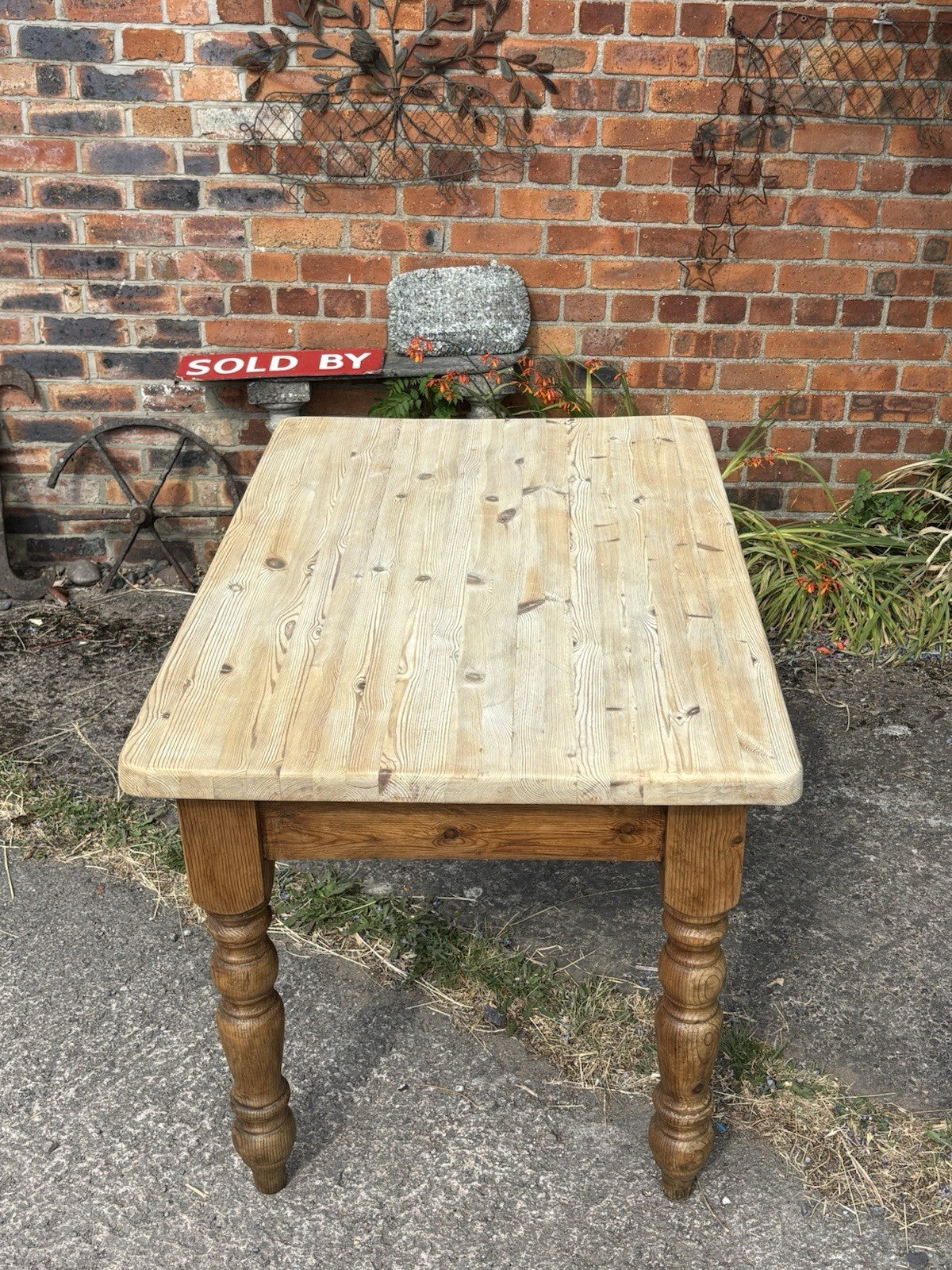 Vintage Pine Farmhouse Table - Scrub Top - Cottage - Kitchen Table