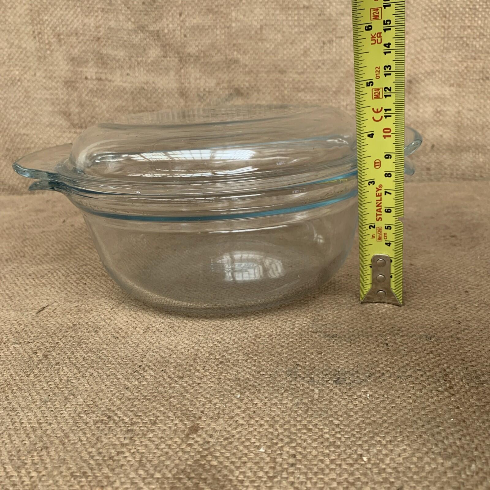 Pyrex Medium Casserole Dish - Vintage - Farmhouse - Cottage - French