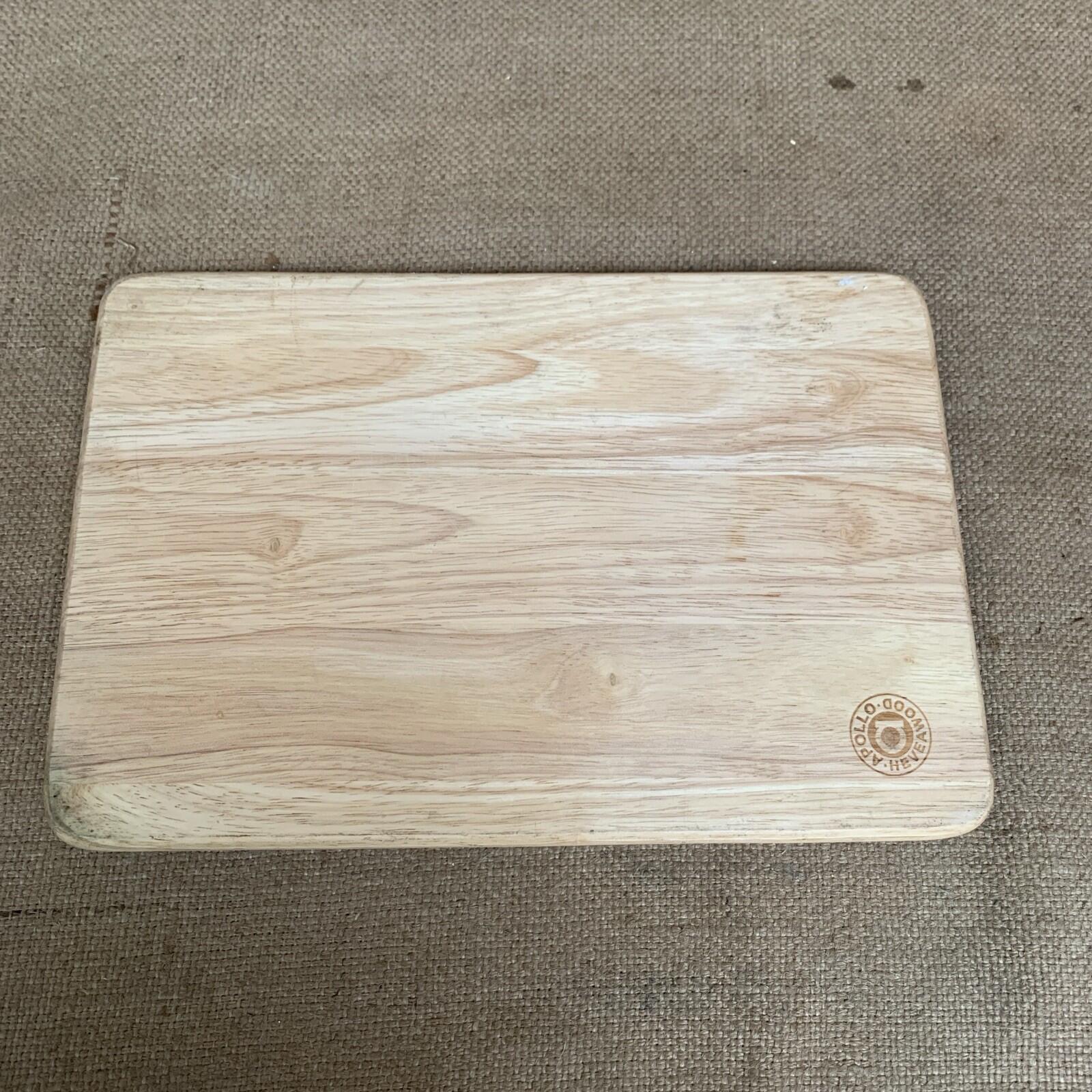 Small Chopping Board - Wooden - Apollo Hevewood - Farmhouse - Cottage