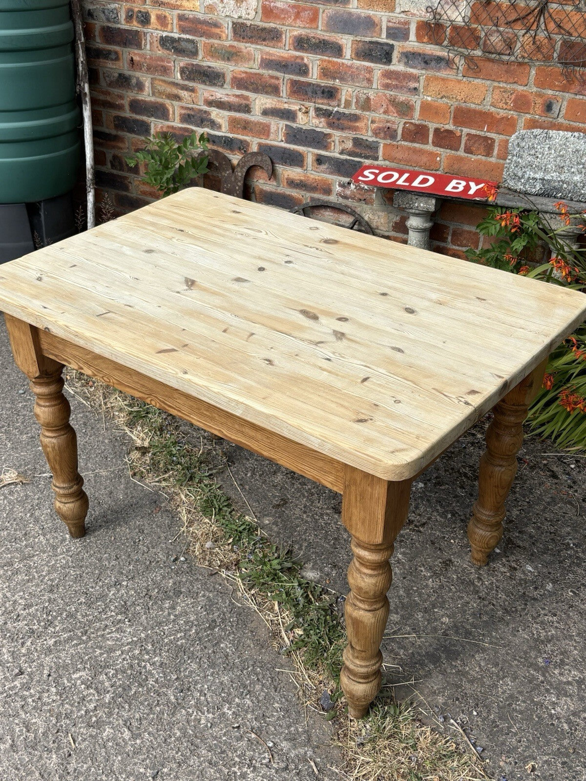 Vintage Pine Farmhouse Table - Scrub Top - Cottage - Kitchen Table