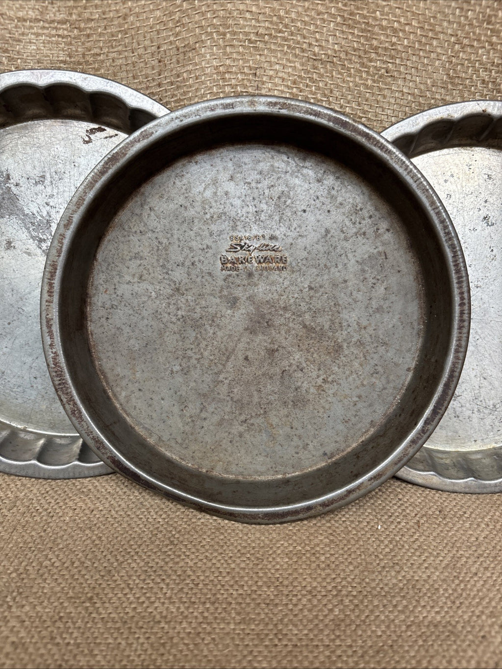 Vintage Round Cake Tins - Farmhouse - Cottage - Kitchenalia - Prop