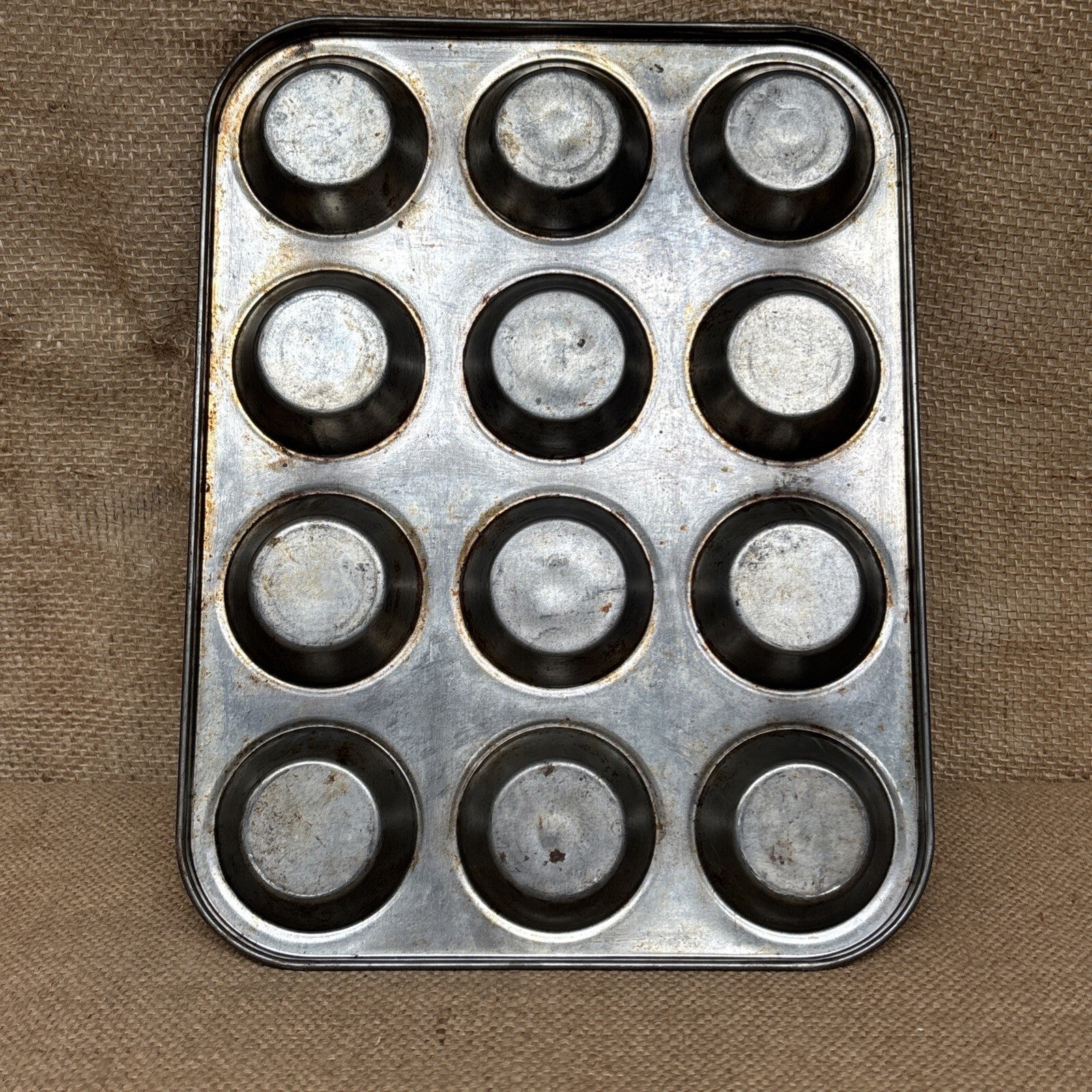 Vintage Metal Baking Tin - Kitchenalia - Tart - Muffin - Kitchenalia