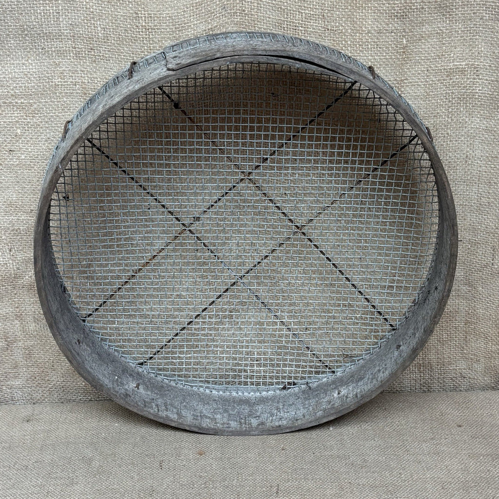 Vintage Garden Sieve / Riddle - Farmhouse - Cottage
