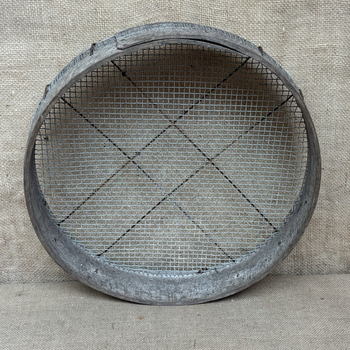 Vintage Garden Sieve / Riddle - Farmhouse - Cottage