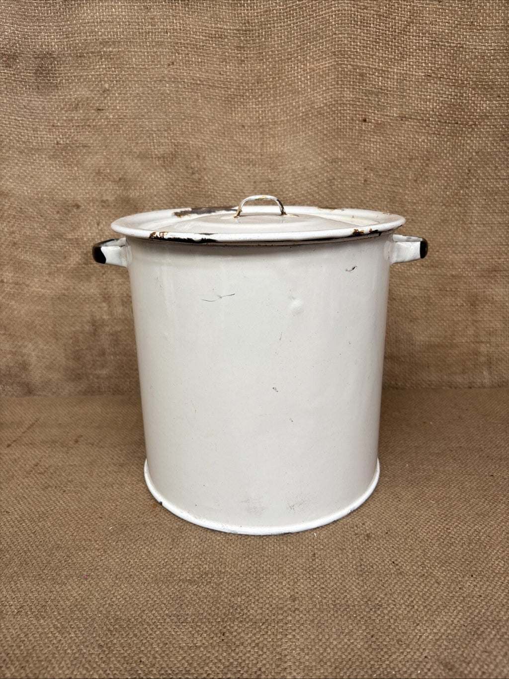 Vintage Enamel Flour Bin / Storage / Farmhouse / Cottage Kitchen / Wartime
