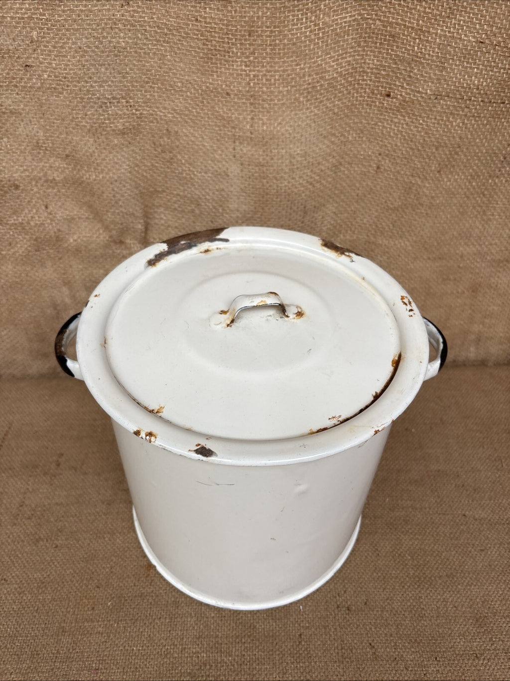Vintage Enamel Flour Bin / Storage / Farmhouse / Cottage Kitchen / Wartime