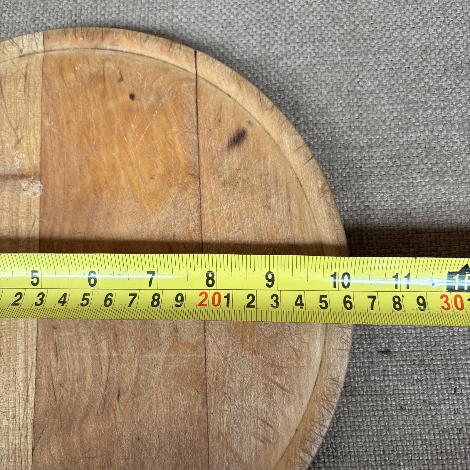 Vintage Carved Bread Board - Round Wooden - Farmhouse - Cottage - Kitchenalia