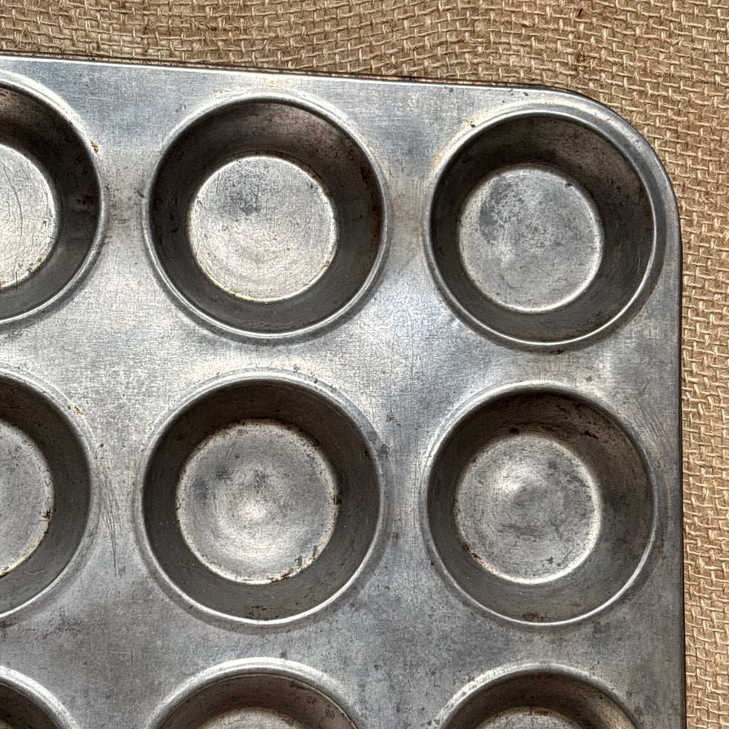 Vintage Metal Baking Tin - Kitchenalia - Tart - Muffin - Kitchenalia